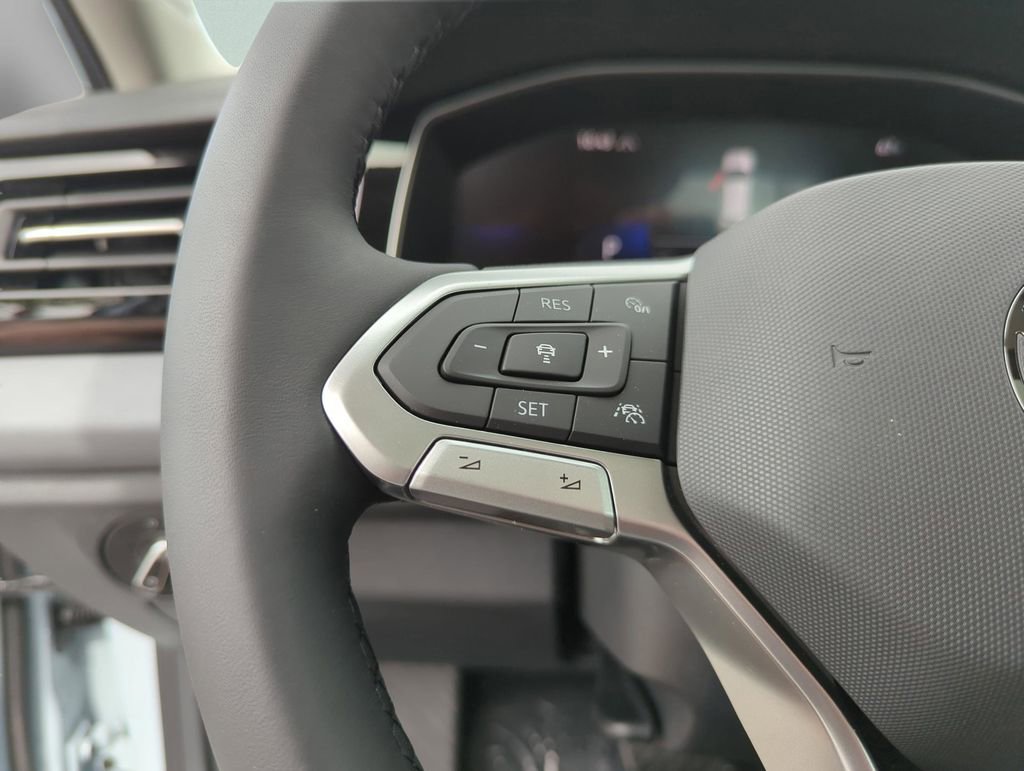 New 2026 Volkswagen Jetta SE image 37