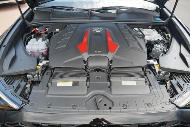 New 2025 Audi RS Q8 performance AWD/4WD image 13
