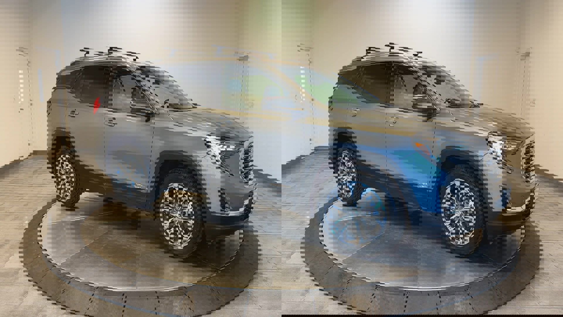 Used 2020 GMC Terrain SLT w/ Preferred Package image 2