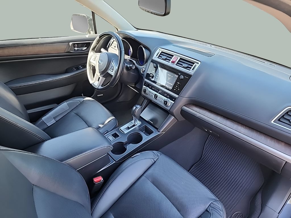 Used 2016 Subaru Outback 2.5i Limited AWD/4WD image 9