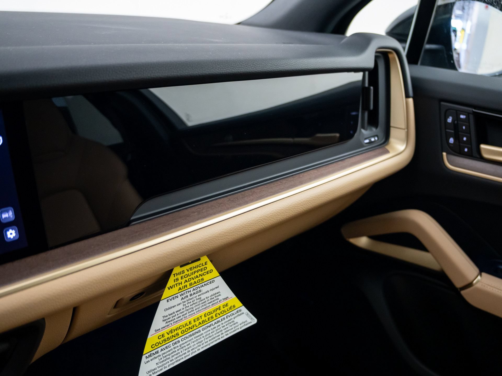 New 2026 Porsche Cayenne AWD/4WD image 30