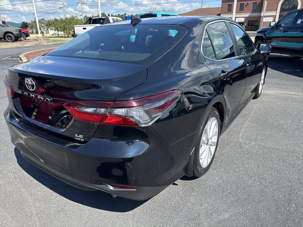 Used 2022 Toyota Camry LE w/ Cold Weather Package AWD/4WD image 8
