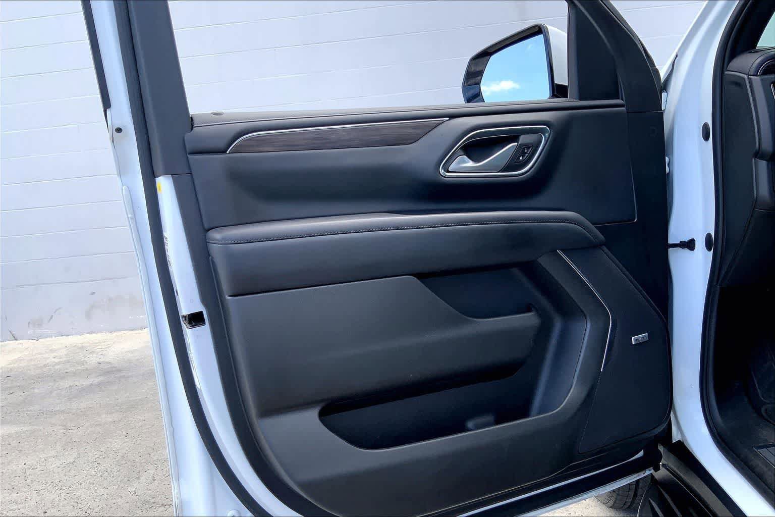 Used 2022 Chevrolet Tahoe LT RWD image 28