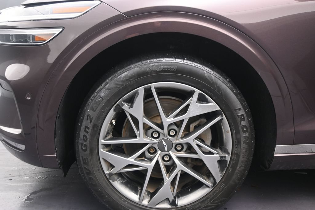 Used 2022 Genesis GV70 2.5T w/ Advanced Package AWD/4WD image 13