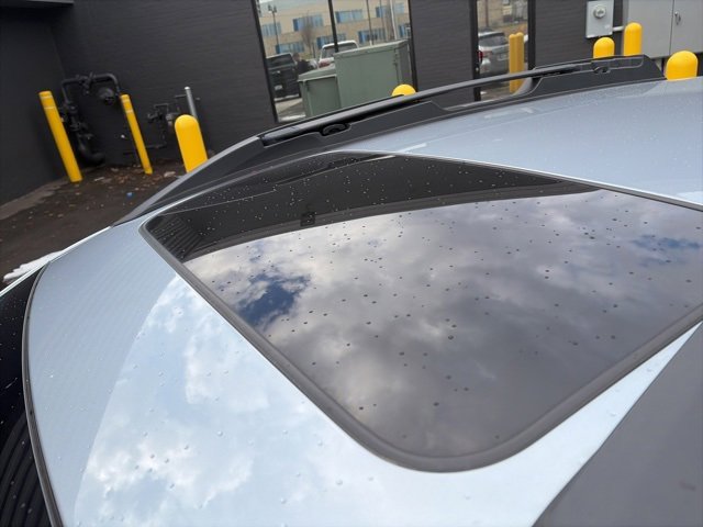 Used 2016 Subaru Outback 2.5i Limited image 4