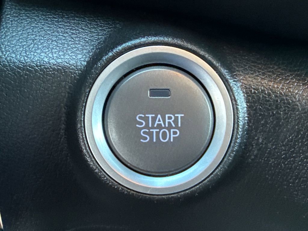 Used 2023 Hyundai Kona SE FWD image 31