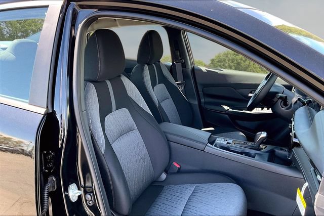 New 2027 Nissan Sentra SV w/ Floor Mat Package FWD image 10