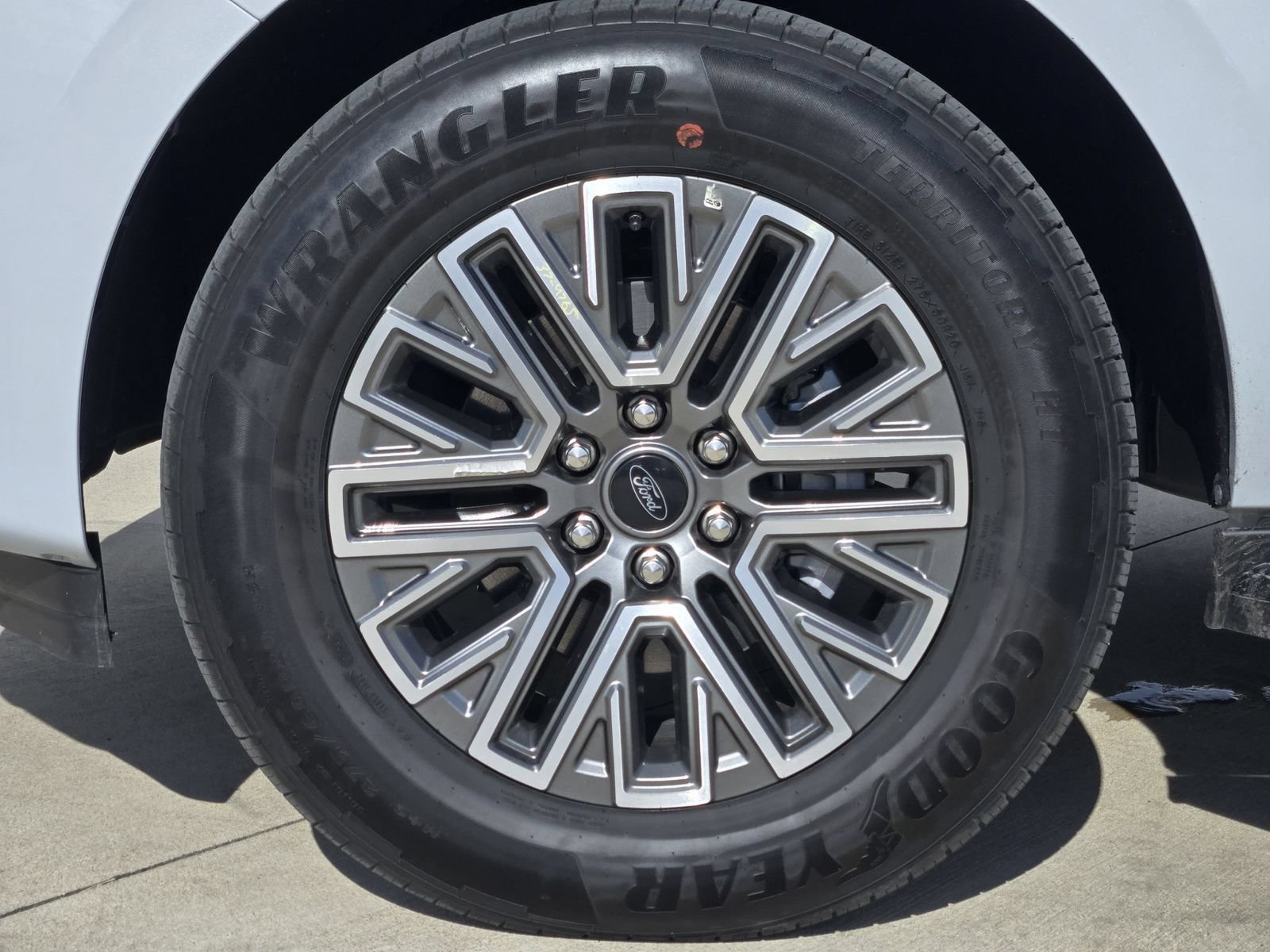 Used 2026 Ford Expedition Max Platinum AWD/4WD image 11