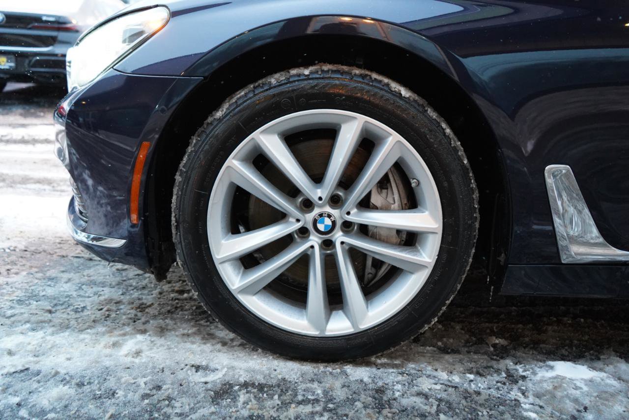 Used 2018 BMW 750i xDrive image 19