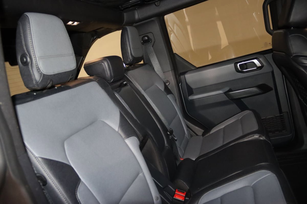 Used 2024 Ford Bronco Everglades image 79