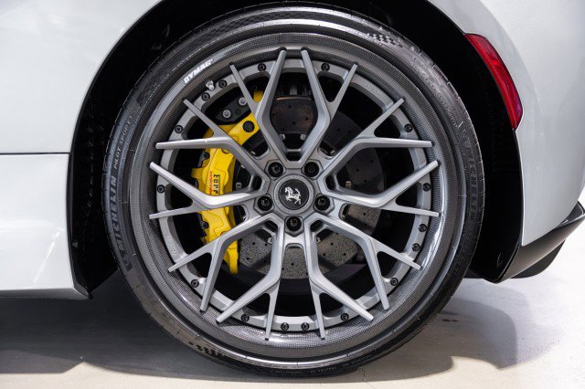 Used 2020 Ferrari F8 Tributo image 31