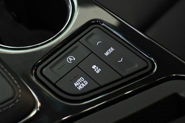 Used 2023 Cadillac CT4 Luxury w/ Sun And Sound Package AWD/4WD image 28