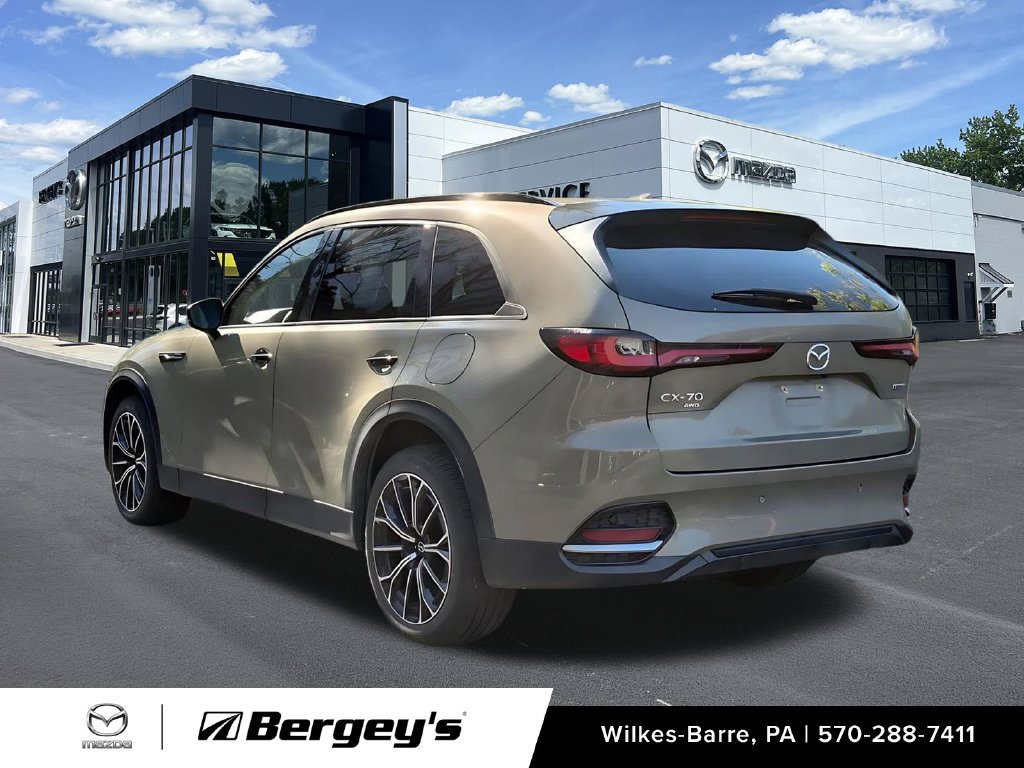 Certified 2025 MAZDA CX-70 Plug-In Hybrid w/ Premium Pkg AWD/4WD image 17