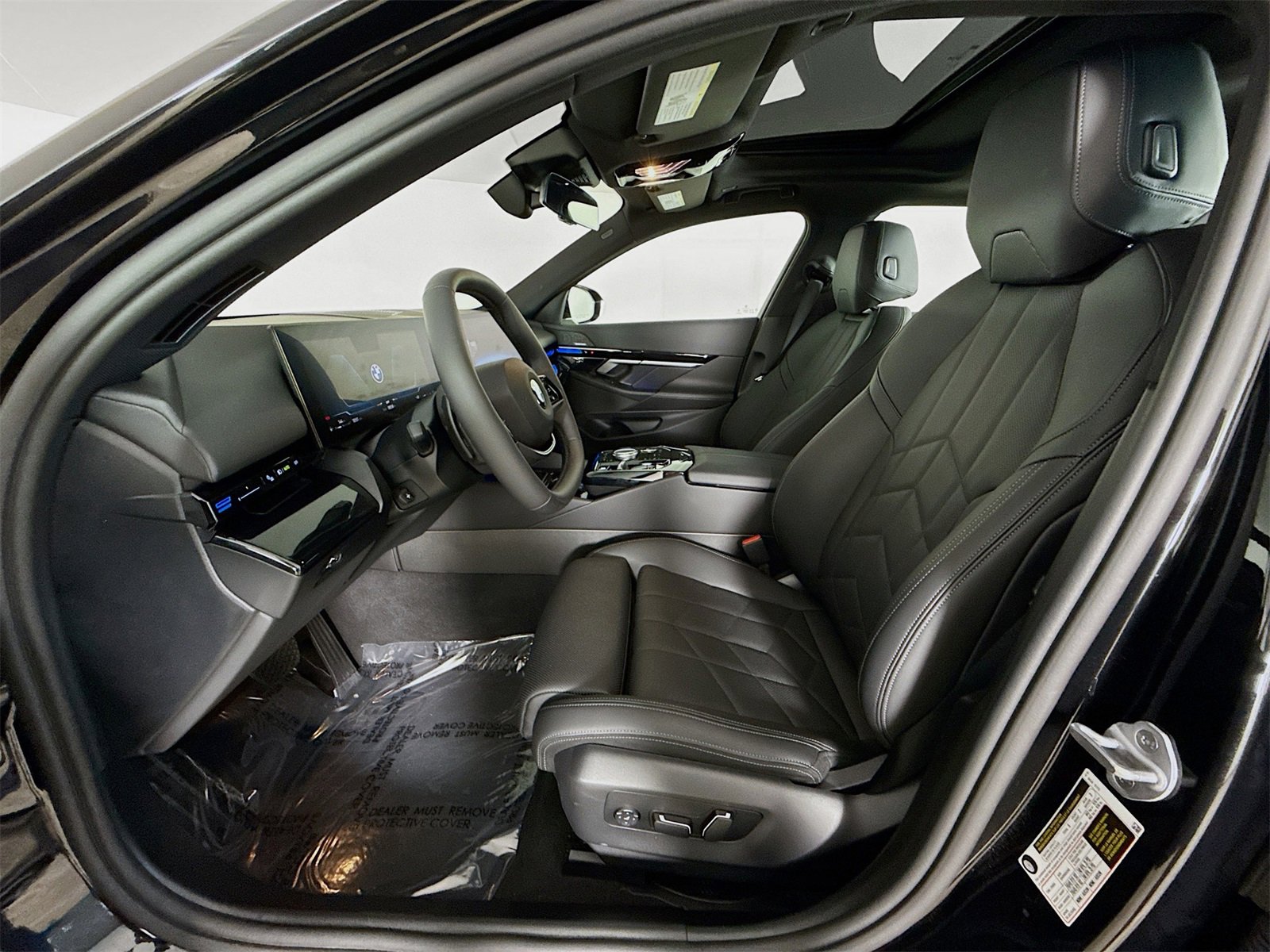 Used 2025 BMW 530i image 22
