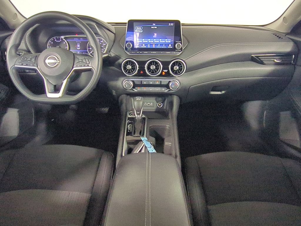 Used 2025 Nissan Sentra SV FWD image 16