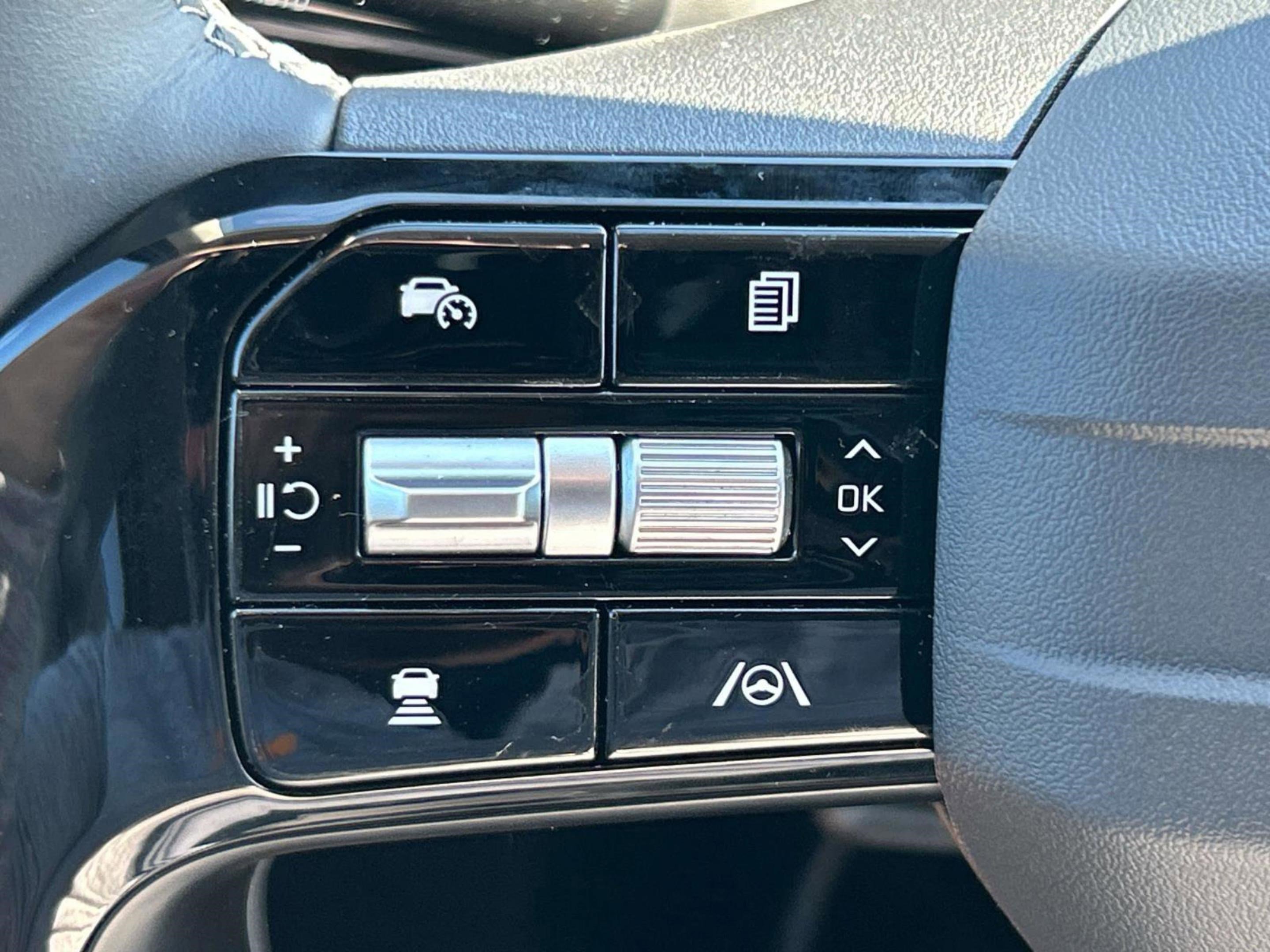 New 2026 Kia Sorento LX image 23