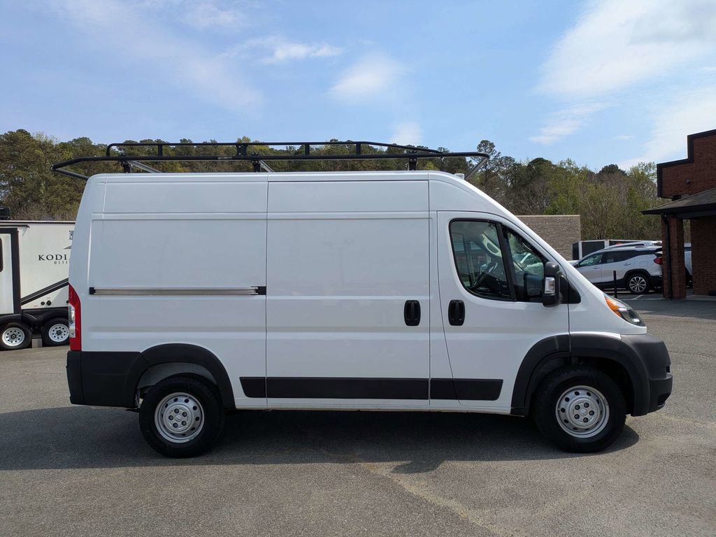 Used 2021 RAM ProMaster 2500 image 3