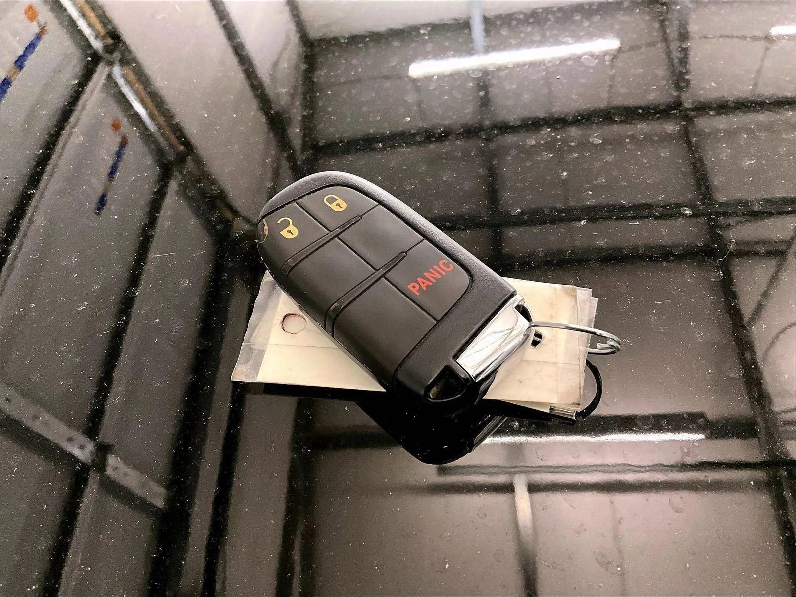 Used 2020 Jeep Compass Latitude image 9
