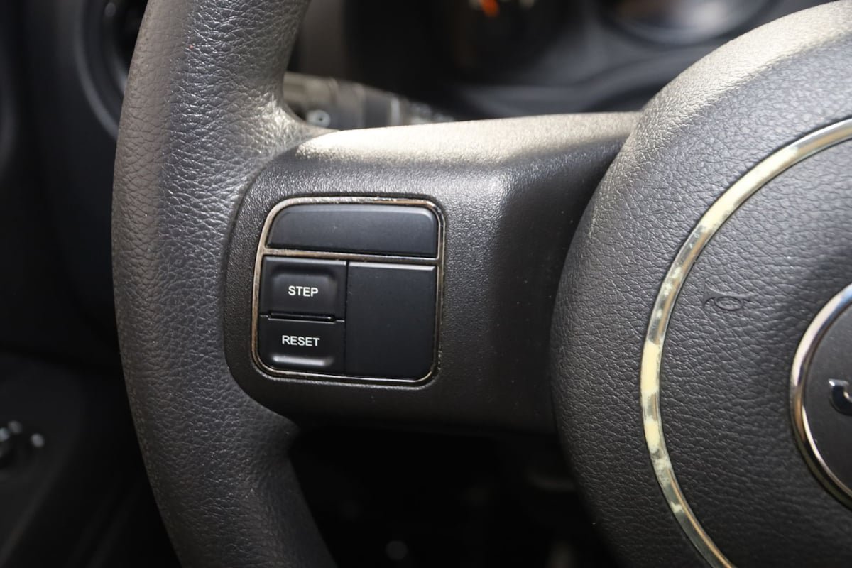Used 2014 Jeep Compass Sport w/ Power Value Group FWD image 20