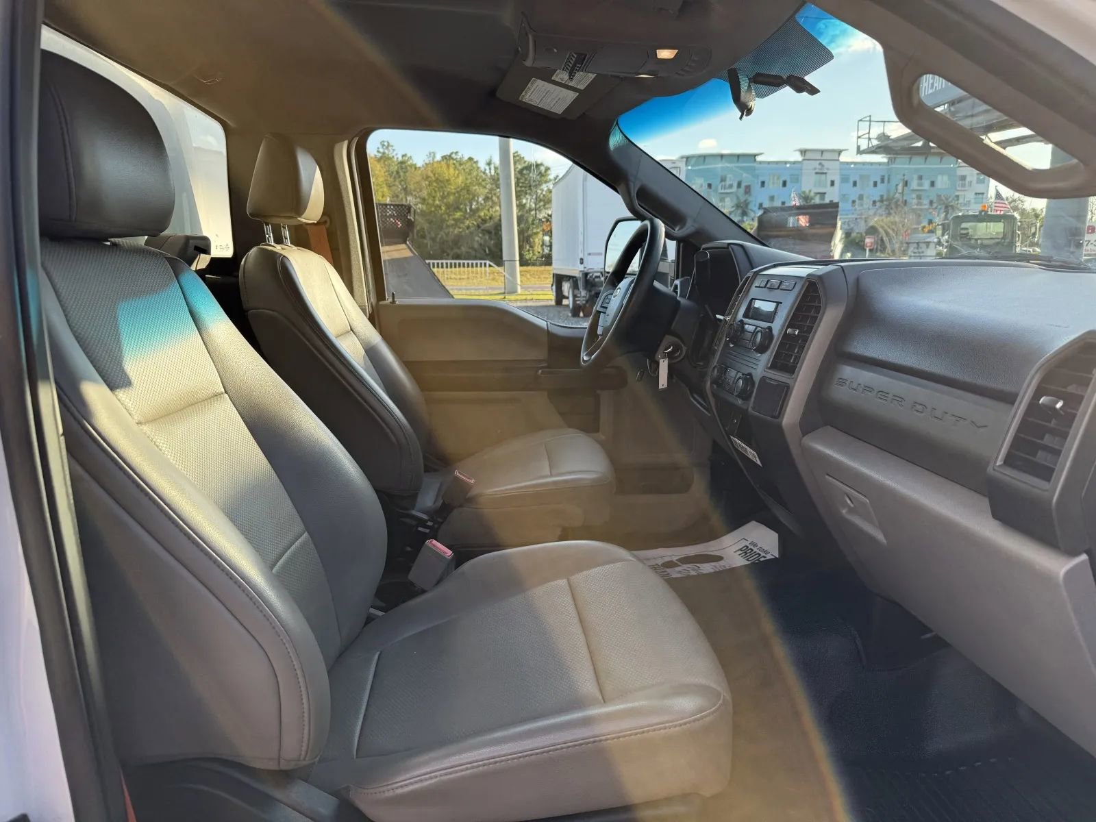 Used 2019 Ford F550 2WD Regular Cab Super Duty image 29