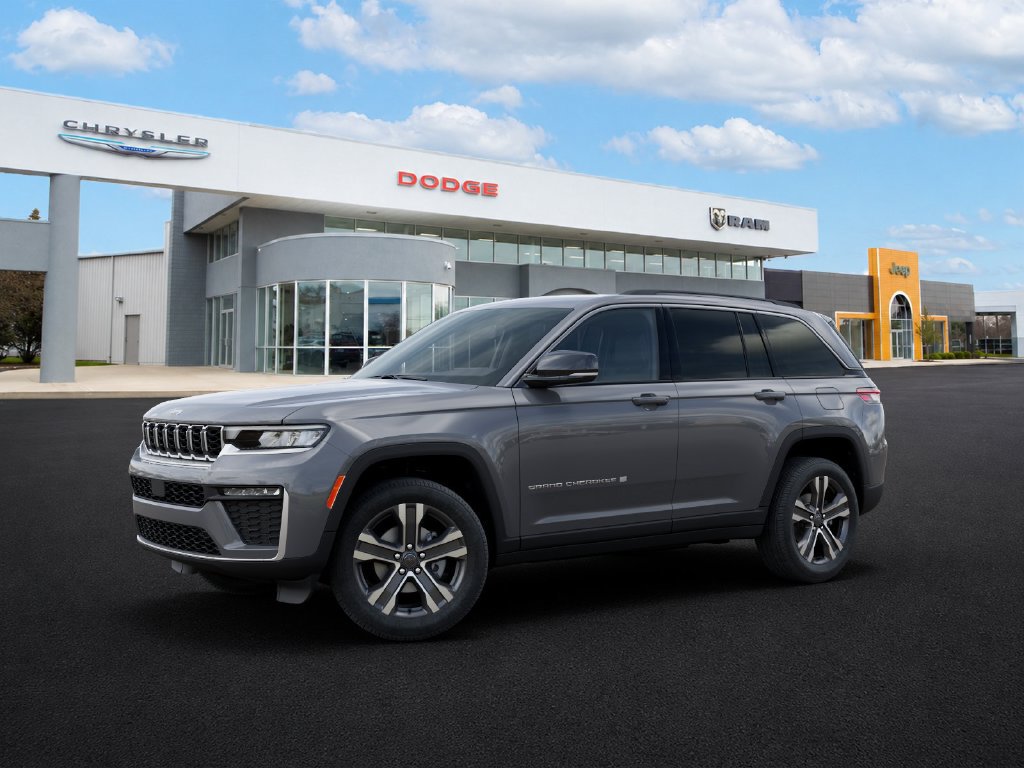 New 2027 Jeep Grand Cherokee Limited AWD/4WD image 2