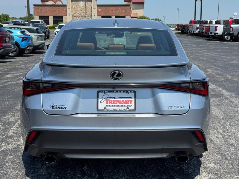 Used 2021 Lexus IS 300 w/ Accessory Package RWD image 4