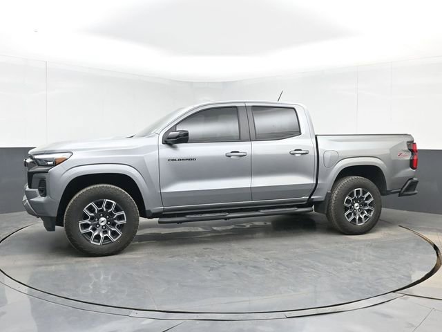 Used 2023 Chevrolet Colorado Z71 w/ Z71 Convenience Package 2 image 11