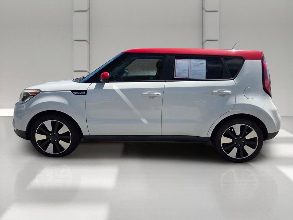 Used 2017 Kia Soul + w/ Designer's Package FWD image 8