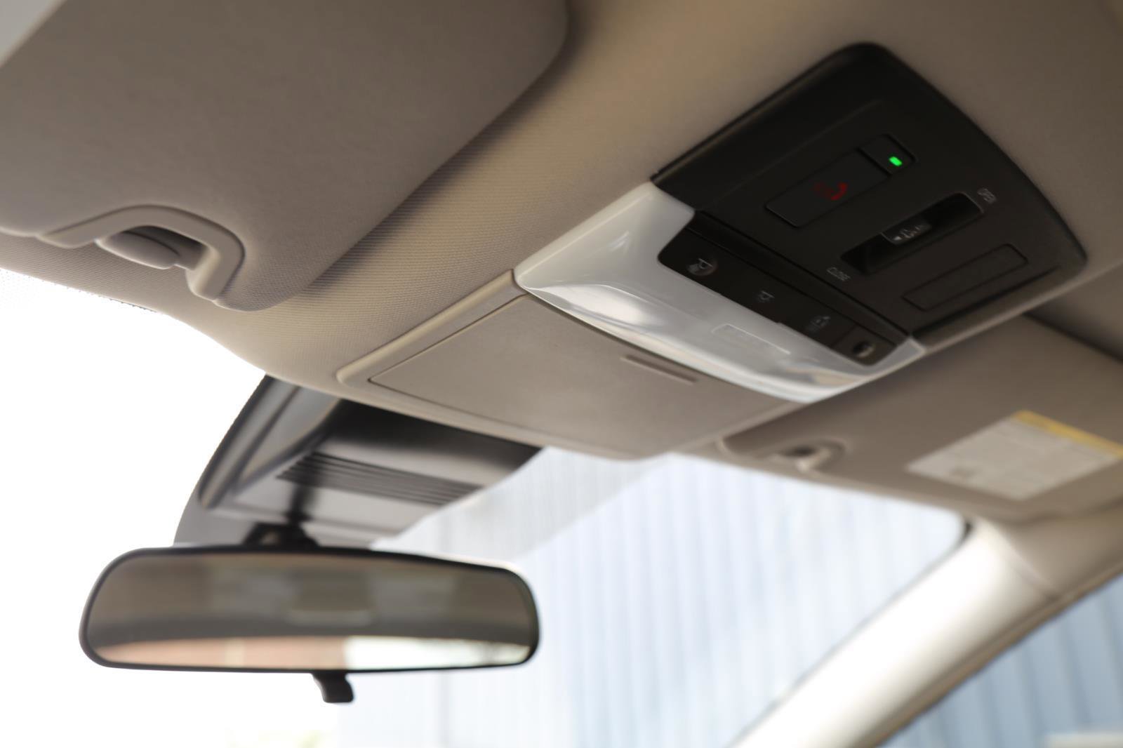 Used 2025 Nissan Altima 2.5 SL FWD image 16