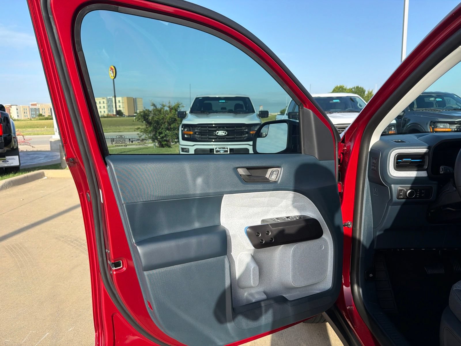 New 2026 Ford Maverick XLT w/ XLT Luxury Package FWD image 13