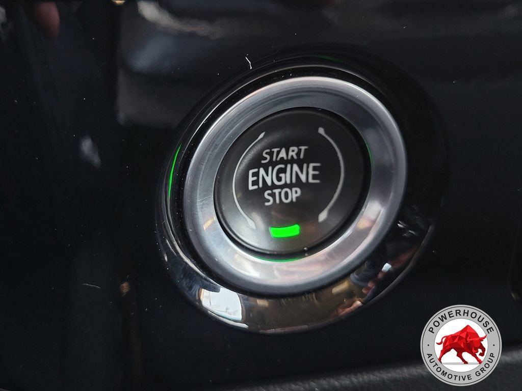 Used 2023 Chevrolet Silverado 1500 LT image 34