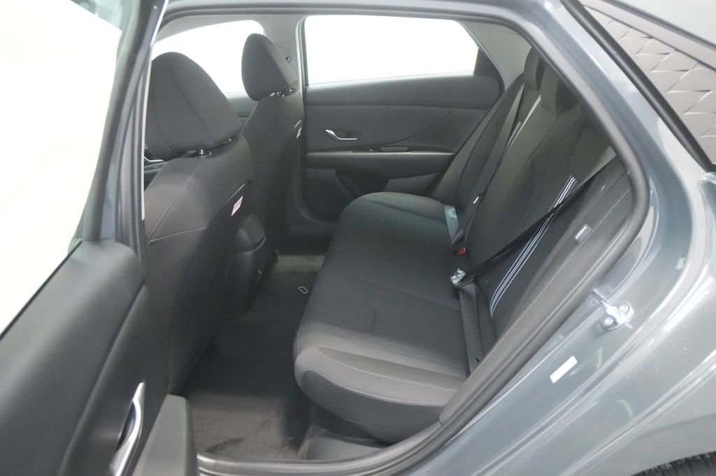 New 2026 Hyundai Elantra Blue w/ Cargo Package image 17