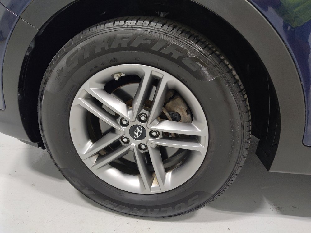 Used 2017 Hyundai Santa Fe Sport image 31