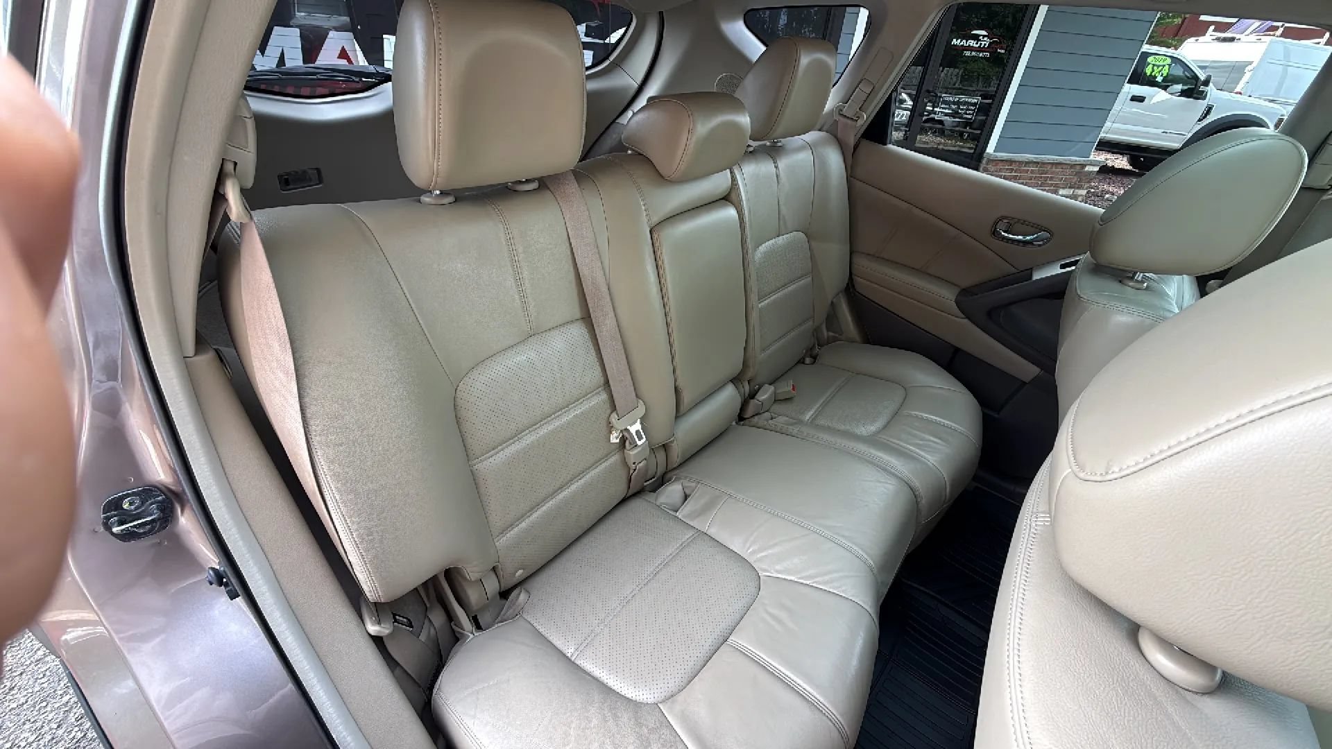 Used 2011 Nissan Murano SL w/ Navigation Pkg AWD/4WD image 26