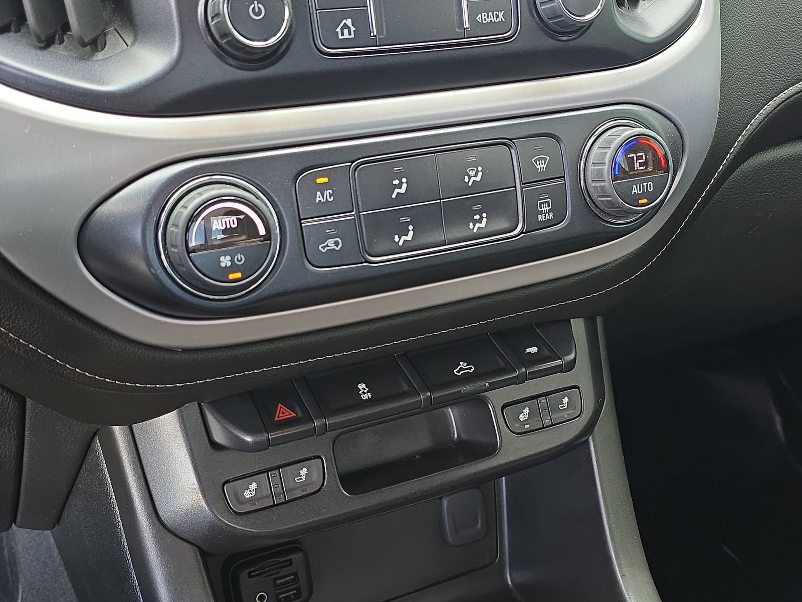 Used 2022 GMC Canyon Elevation w/ Elevation Premium Package AWD/4WD image 26