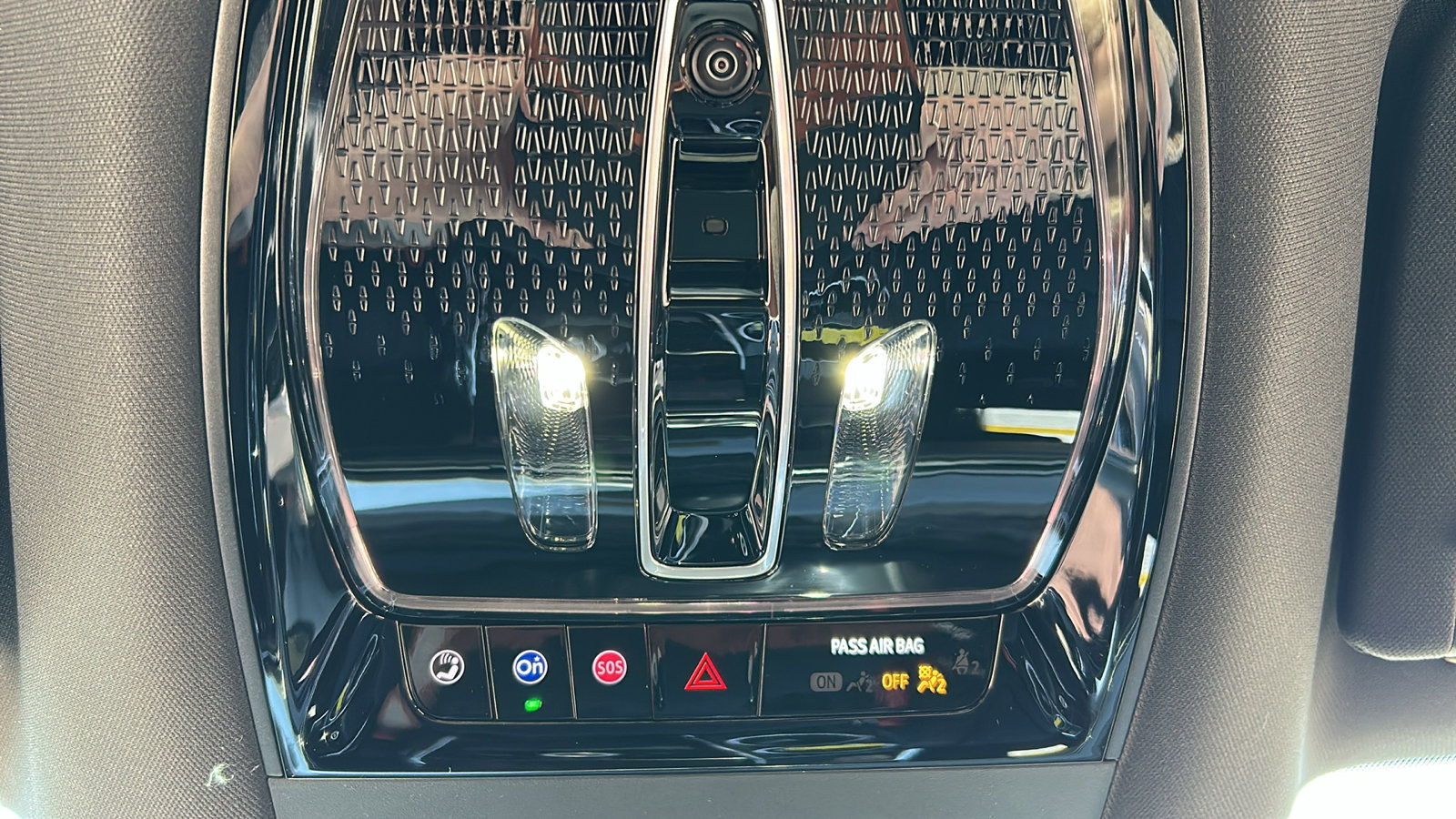 New 2025 Cadillac Escalade IQ Sport 1 w/ Smart Trailering package image 36