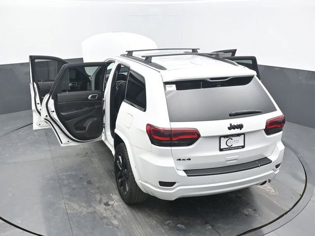 Used 2019 Jeep Grand Cherokee Altitude image 73