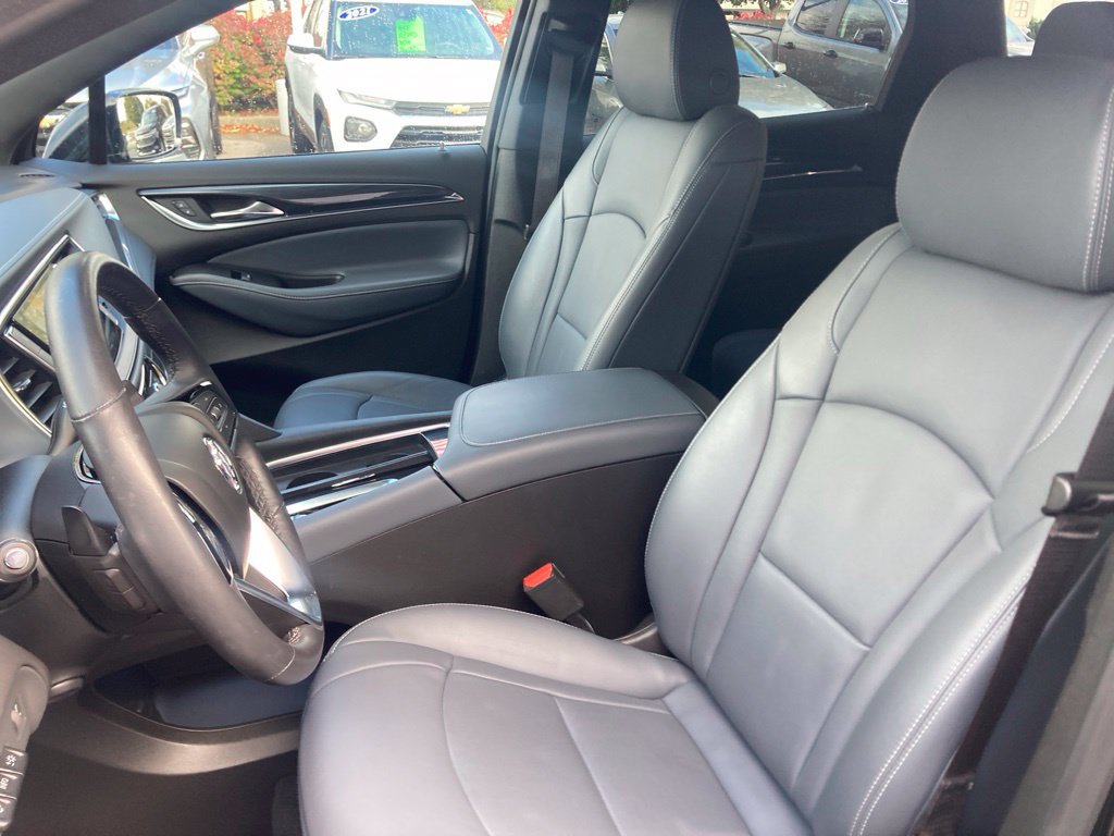 Used 2024 Buick Enclave Premium w/ Trailering Package, 5000 lbs. AWD/4WD image 30