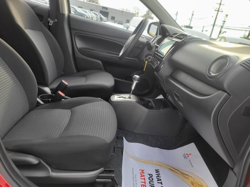 Used 2024 Mitsubishi Mirage G4 ES image 9