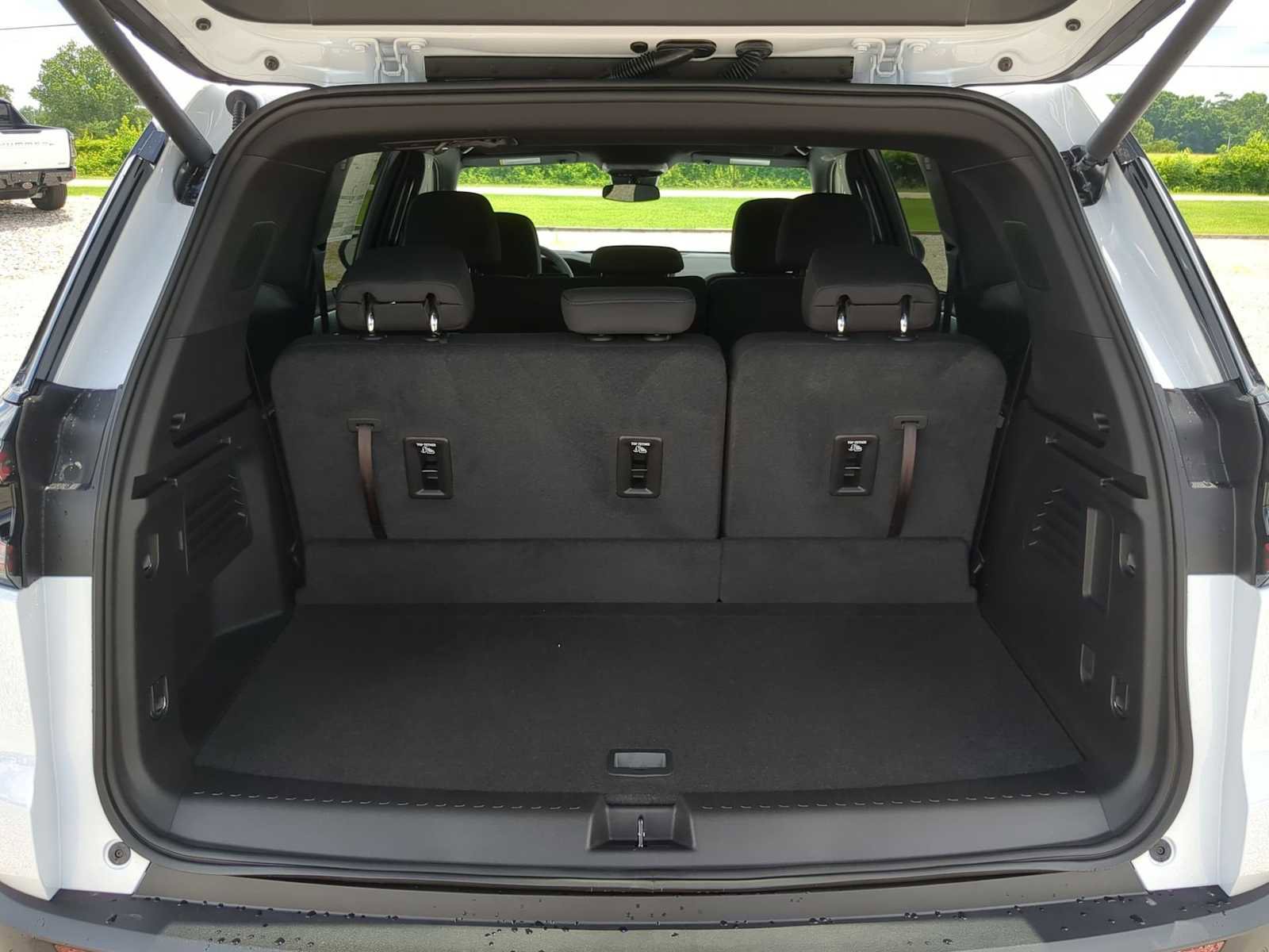 New 2025 GMC Acadia Elevation w/ Black Edition image 26