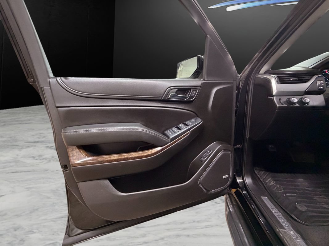 Used 2019 Chevrolet Tahoe LT AWD/4WD image 11