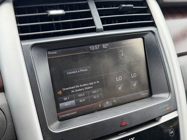 Used 2014 Ford Edge Limited w/ Driver Entry Package FWD image 22