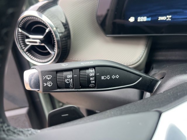 Used 2026 Chevrolet Equinox LT w/ Convenience Package II image 23