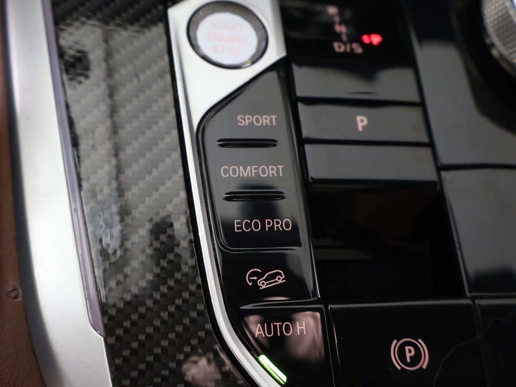 Used 2024 BMW X7 M60i w/ Executive Package image 67