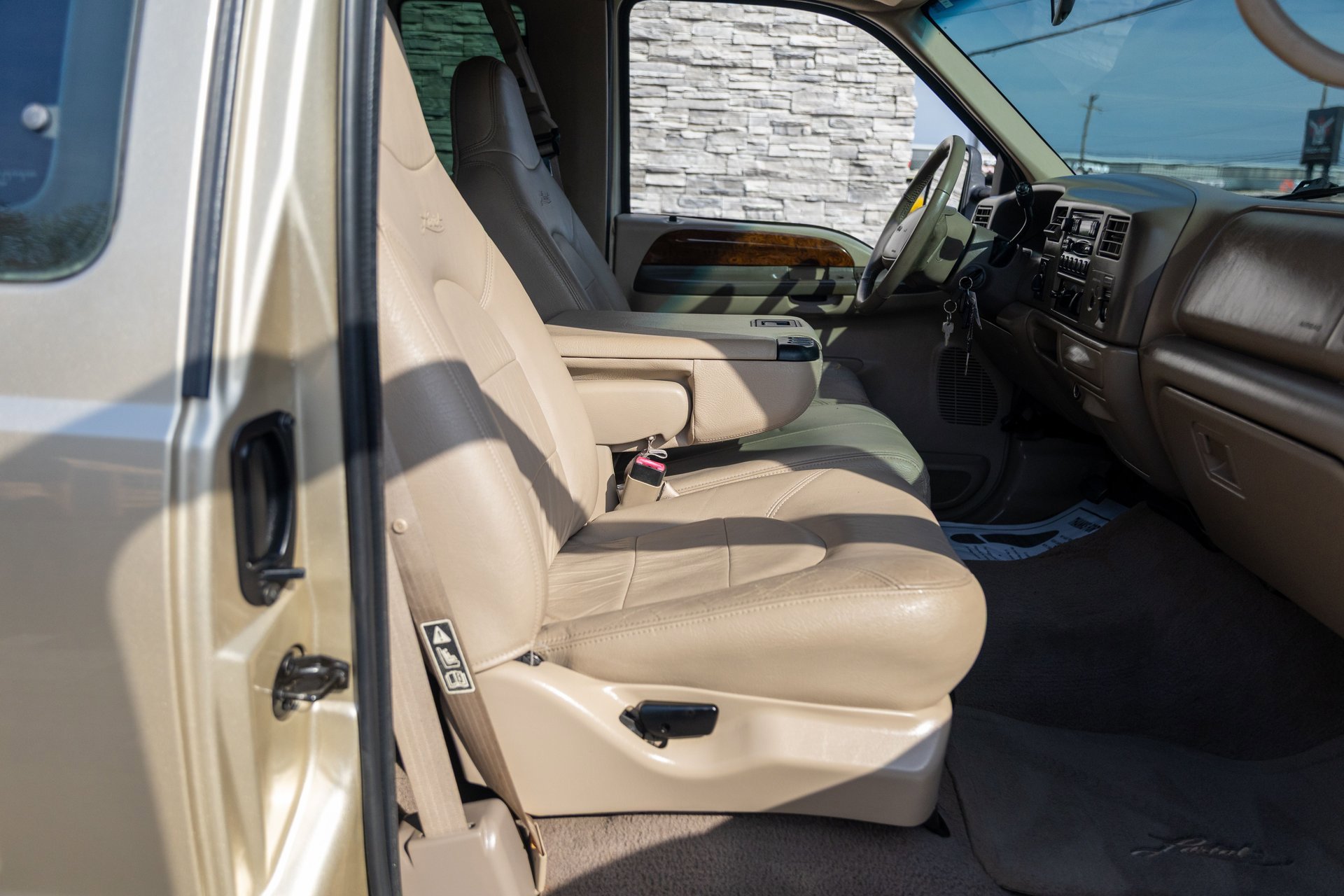 Used 2000 Ford F250 XL image 30