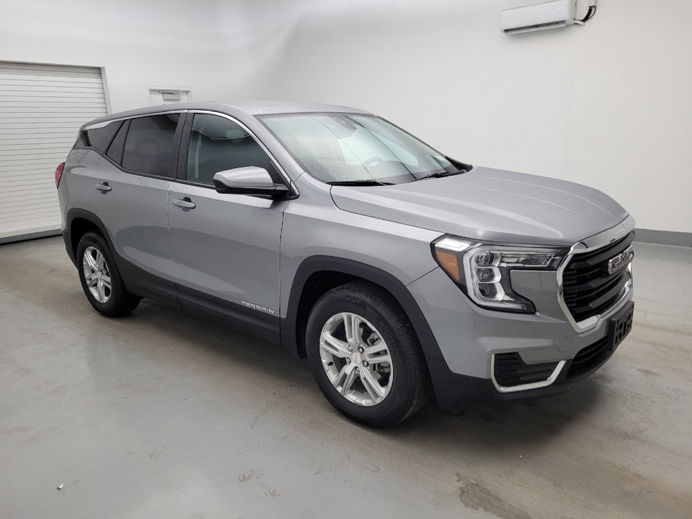 Used 2023 GMC Terrain SLE FWD image 11