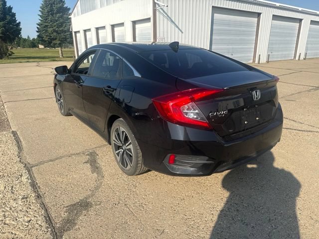 Used 2018 Honda Civic EX-T image 7