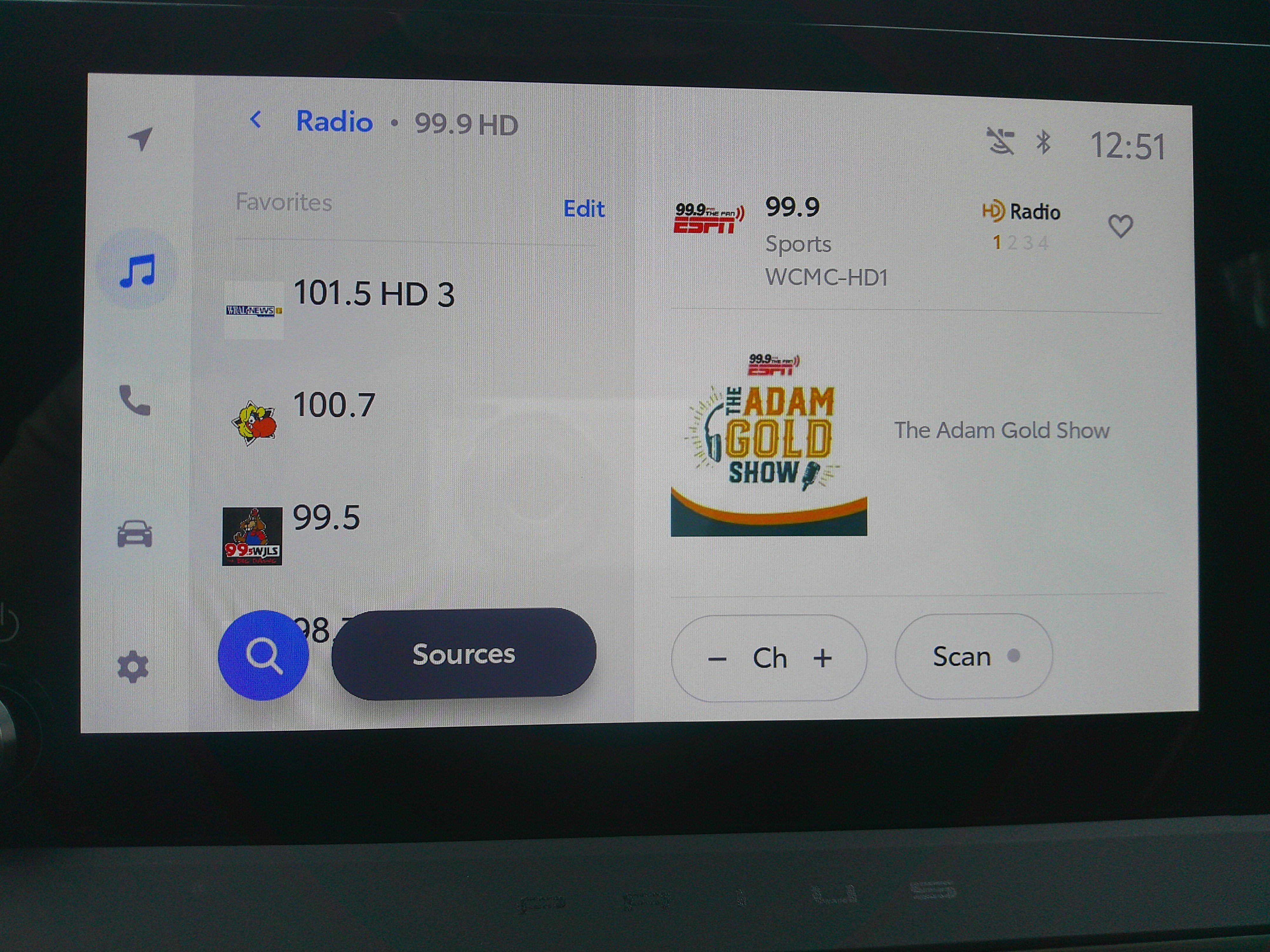 Used 2024 Toyota Prius XLE image 24