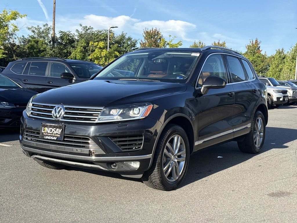 Used 2015 Volkswagen Touareg VR6 AWD/4WD image 6