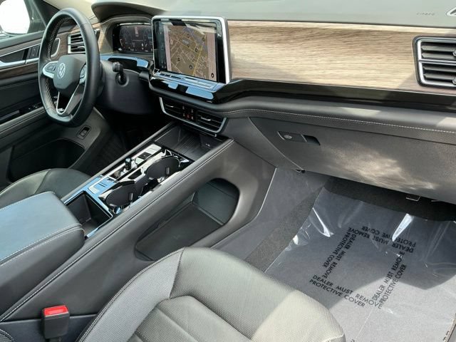 Certified 2025 Volkswagen Atlas SEL AWD/4WD image 24